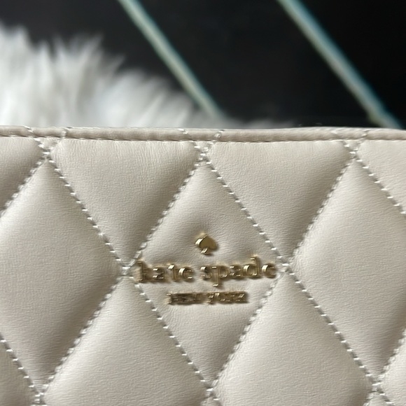 Kate Spade Quilted long white wallet - Picture 6 of 9